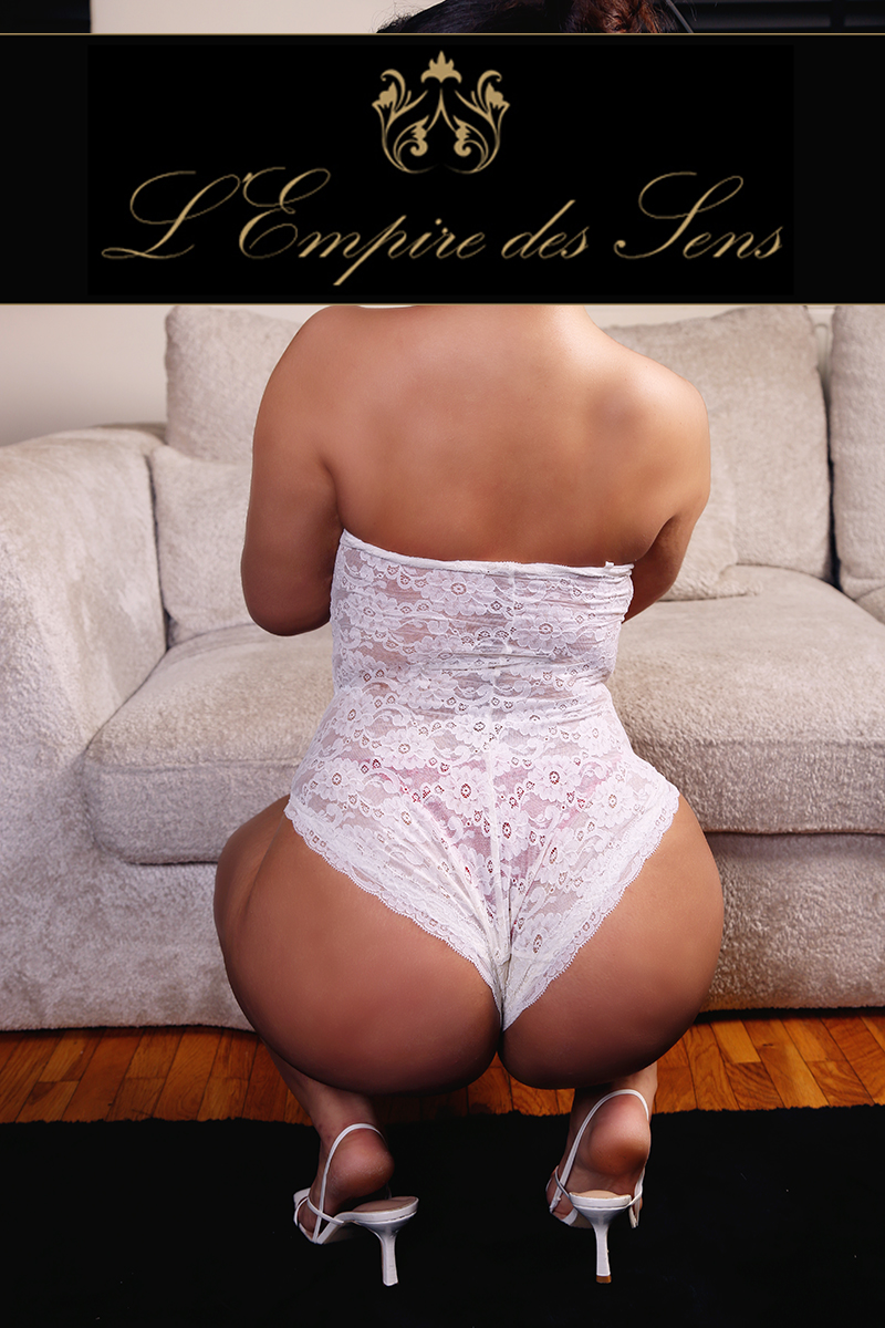 sarah Masseuse Tantrique et érotique